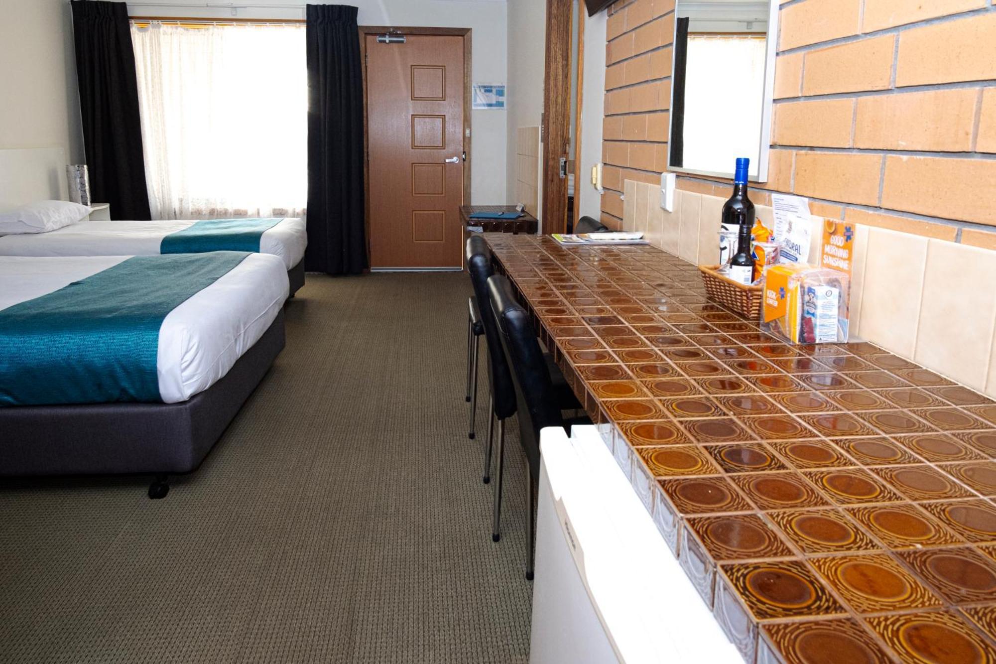 Keith Motor Inn Екстериор снимка
