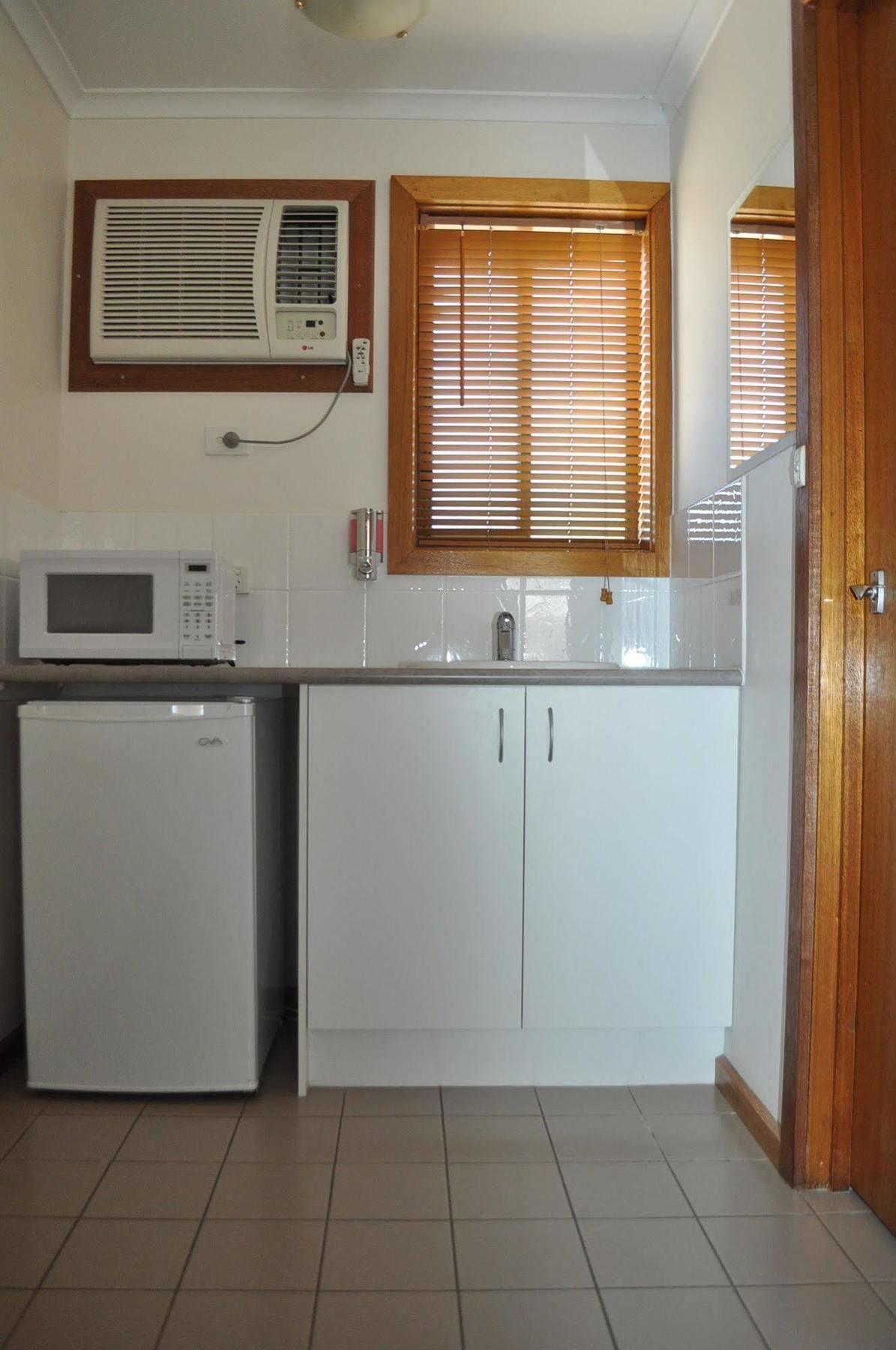 Keith Motor Inn Екстериор снимка